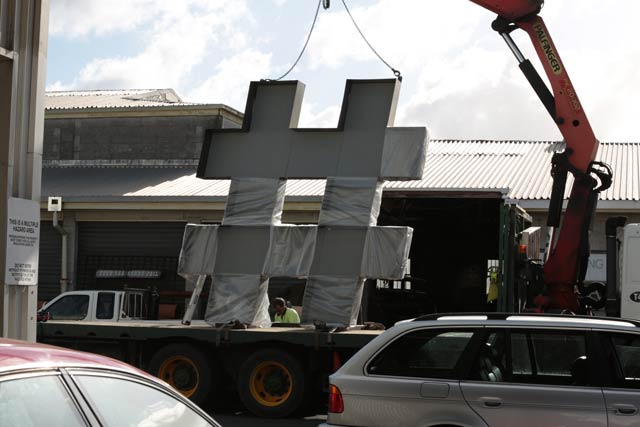 Gigatown Leon Keer Painting